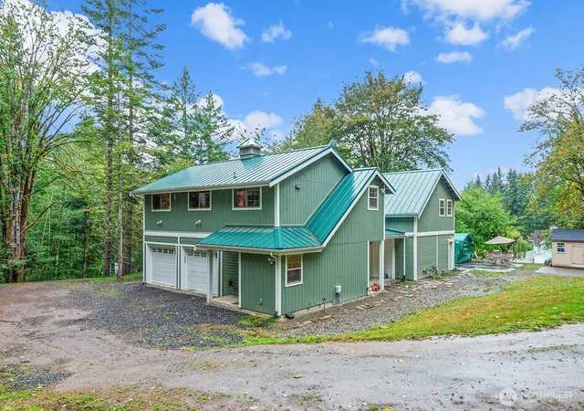 Photo 4 of Single family home for sale at 517 NW Old Orchard Way, Poulsbo, WA 98370 | MLS# NWM2583367 | Listing updated on 2026-09-17