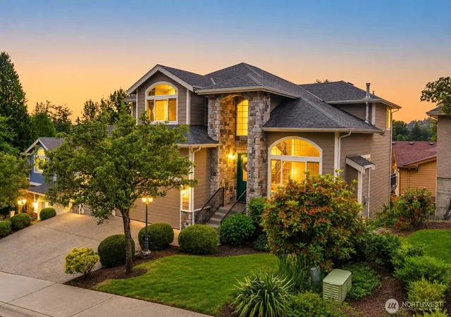Photo 2 of Single family home for sale at 8218 Ne 187th Way, Kenmore, WA 98028 | MLS# NWM2583372 | Listing updated on 2026-10-01