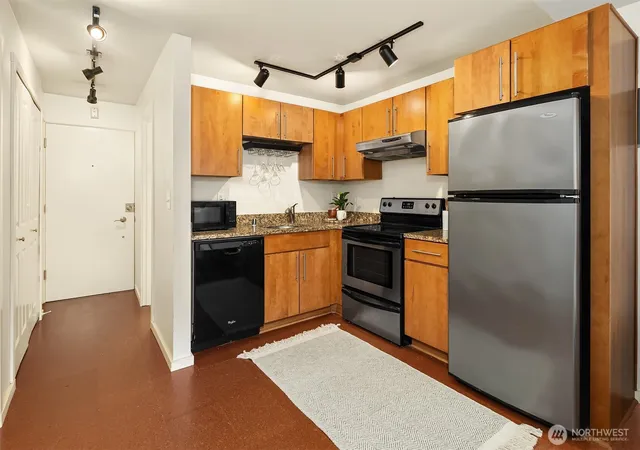 Photo 3 of Condo for sale at 1707 Boylston Ave #206, Seattle, WA 98122 | MLS# NWM2583376 | Listing updated on 2026-09-30