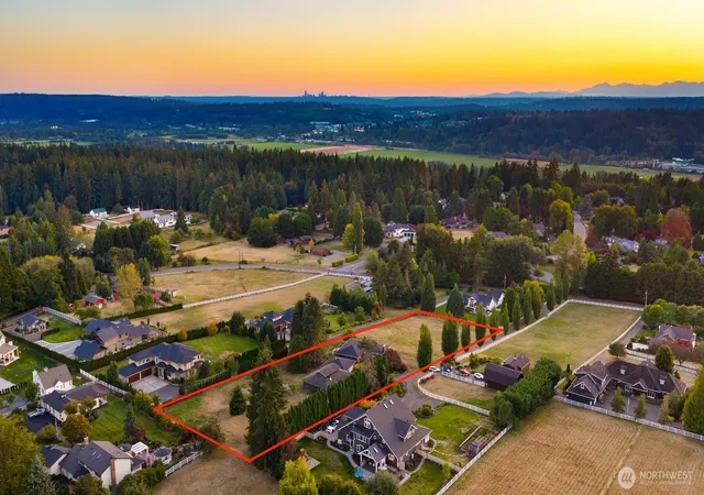 Photo 2 of Single family home for sale at 14350 160th Place Ne, Woodinville, WA 98072 | MLS# NWM2583407 | Listing updated on 2026-09-23