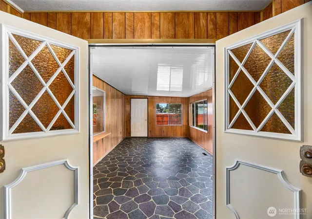 Photo 3 of Manufactured home for sale at 935 State Rt 105, Westport, WA 98595 | MLS# NWM2583419 | Listing updated on 2026-09-25