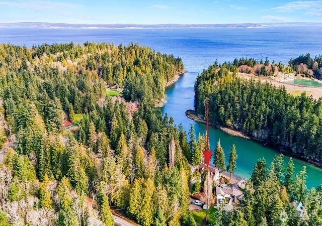 Photo 2 of Single family home for sale at 51 S Bayview Dr, Port Ludlow, WA 98365 | MLS# NWM2583426 | Listing updated on 2026-09-20