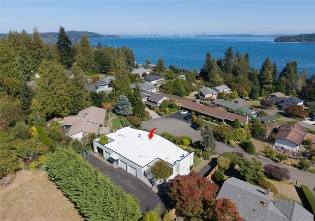 Single family home for sale at 8152 SE Haida Dr, Port Orchard, WA 98366 | MLS# NWM2583437