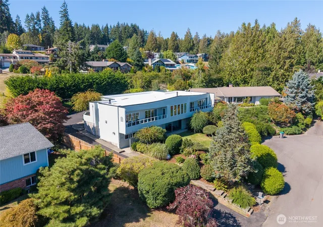 Photo 2 of Single family home for sale at 8152 Se Haida Dr, Port Orchard, WA 98366 | MLS# NWM2583437 | Listing updated on 2026-10-01