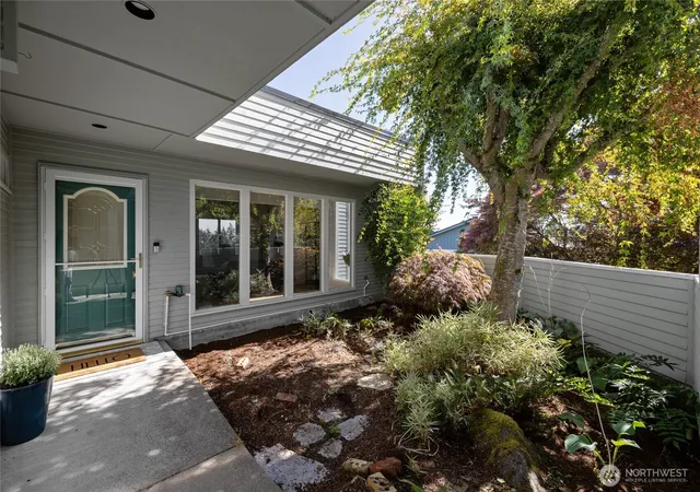 Photo 3 of Single family home for sale at 8152 SE Haida Dr, Port Orchard, WA 98366 | MLS# NWM2583437 | Listing updated on 2026-10-01