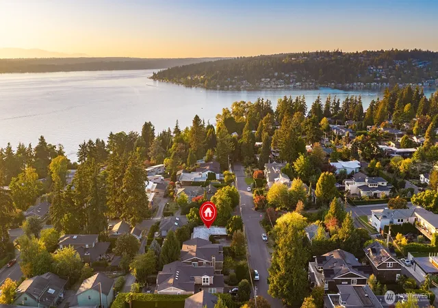 Photo 1 of Single family home for sale at 1250 6th Street W, Kirkland, WA 98033 | MLS# NWM2583443 | Listing updated on 2026-10-09