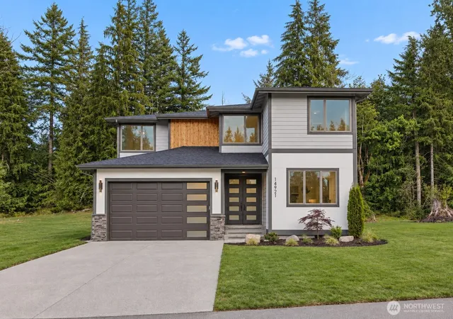 Photo 3 of Single family home for sale at 14921 250th Drive Se, Monroe, WA 98272 | MLS# NWM2583471 | Listing updated on 2026-09-29