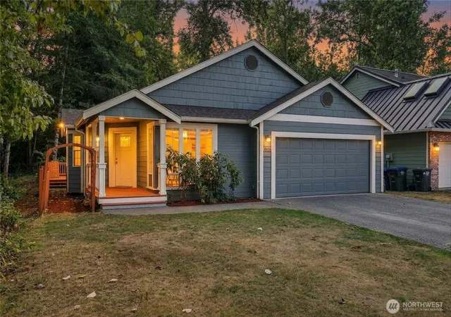 Photo 1 of Sale Pending at 2532 New Hvn Pl, Bellingham, WA 98226 | MLS# NWM2583472 | Listing updated on 2026-09-29