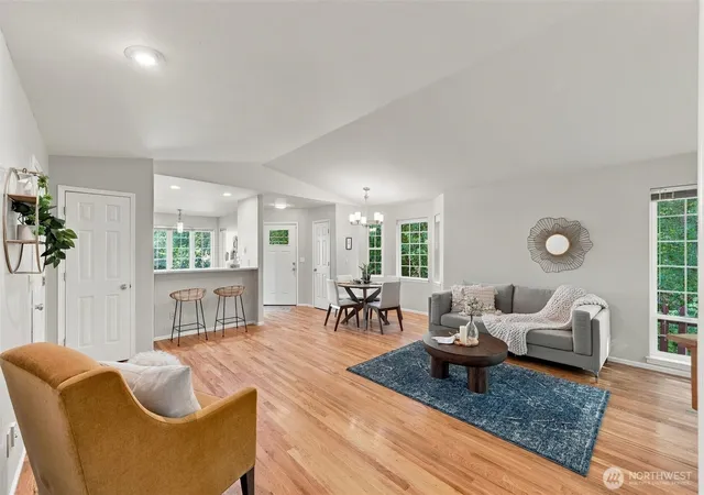 Photo 3 of Sale Pending at 2532 New Hvn Pl, Bellingham, WA 98226 | MLS# NWM2583472 | Listing updated on 2026-09-29