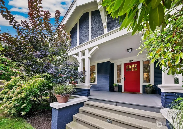 Photo 2 of Sale Pending at 1239 20th Avenue E, Seattle, WA 98112 | MLS# NWM2583480 | Listing updated on 2026-09-23