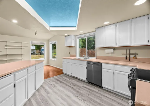 Photo 3 of Single family home for sale at 9101 Autumn Pl SE, Olympia, WA 98513 | MLS# NWM2583491 | Listing updated on 2026-09-29