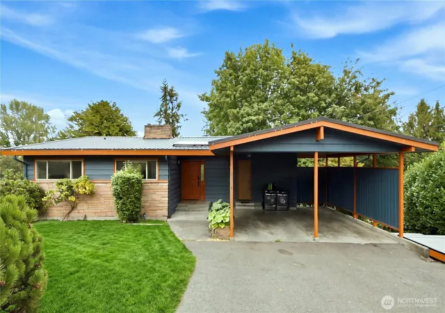 Photo 1 of Single family home for sale at 18534 55th Avenue Ne, Kenmore, WA 98028 | MLS# NWM2583493 | Listing updated on 2026-10-02