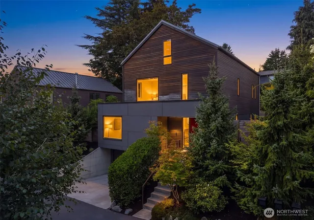 Photo 1 of Sale Pending at 6015 53rd Avenue Ne, Seattle, WA 98115 | MLS# NWM2583500 | Listing updated on 2026-09-25
