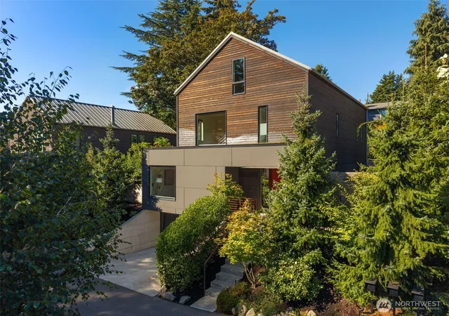 Photo 2 of Sale Pending at 6015 53rd Avenue Ne, Seattle, WA 98115 | MLS# NWM2583500 | Listing updated on 2026-09-25