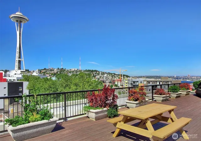 Photo 1 of Condo for sale at 425 Vine St #405, Seattle, WA 98121 | MLS# NWM2583505 | Listing updated on 2026-09-17