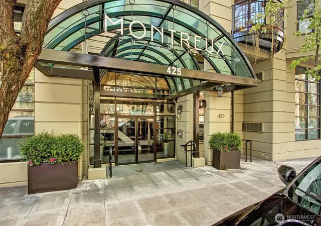 Photo 2 of Condo for sale at 425 Vine St #405, Seattle, WA 98121 | MLS# NWM2583505 | Listing updated on 2026-09-17