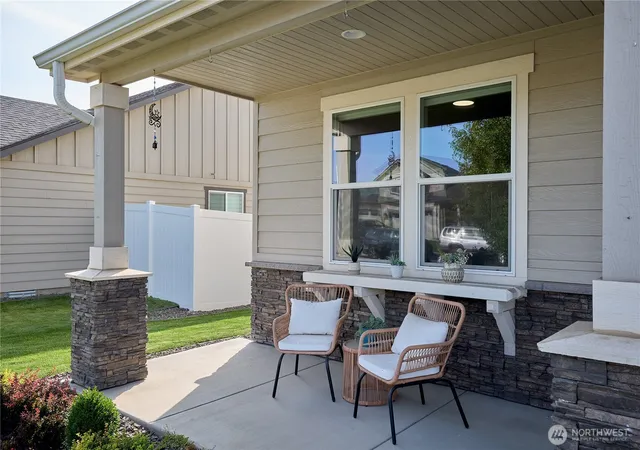 Photo 3 of Single family home for sale at 581 Klingman Ct, Walla Walla, WA 99362 | MLS# NWM2583519 | Listing updated on 2026-09-26