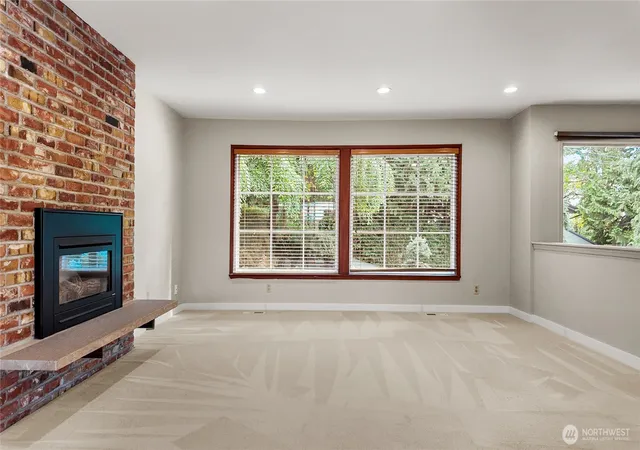 Photo 1 of Single family home for sale at 4850 S Spencer St, Seattle, WA 98118 | MLS# NWM2583538 | Listing updated on 2026-10-23