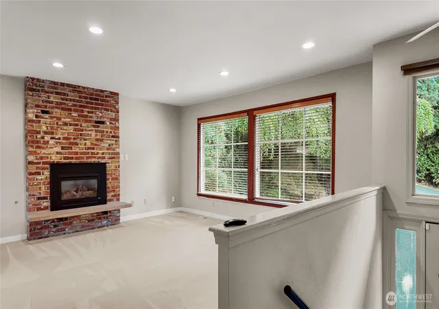 Photo 3 of Single family home for sale at 4850 S Spencer St, Seattle, WA 98118 | MLS# NWM2583538 | Listing updated on 2026-10-23