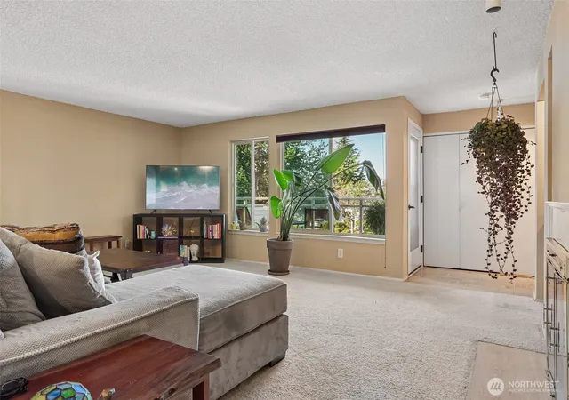 Photo 4 of Condo for sale at 200 James St #106, Edmonds, WA 98020 | MLS# NWM2583547 | Listing updated on 2026-09-29