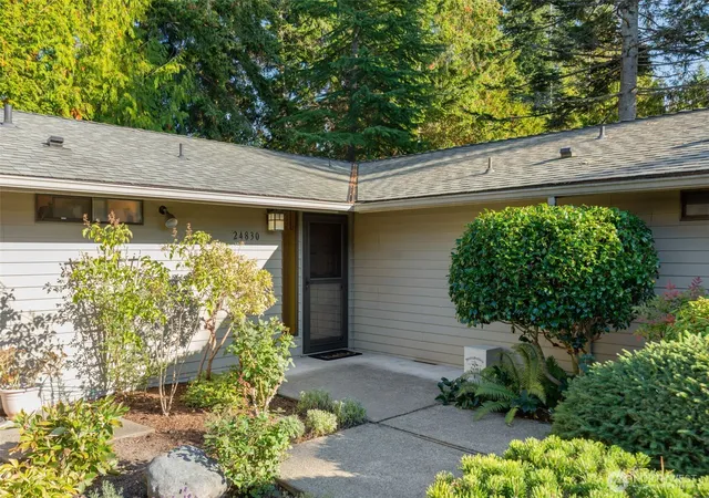 Photo 2 of Single family home for sale at 24830 12th Avenue S, Des Moines, WA 98198 | MLS# NWM2583553 | Listing updated on 2026-10-01