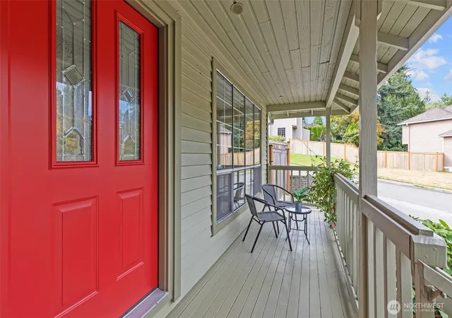 Photo 3 of Single family home for sale at 13106 Harbour Hts Dr, Mukilteo, WA 98275 | MLS# NWM2583570 | Listing updated on 2026-10-01