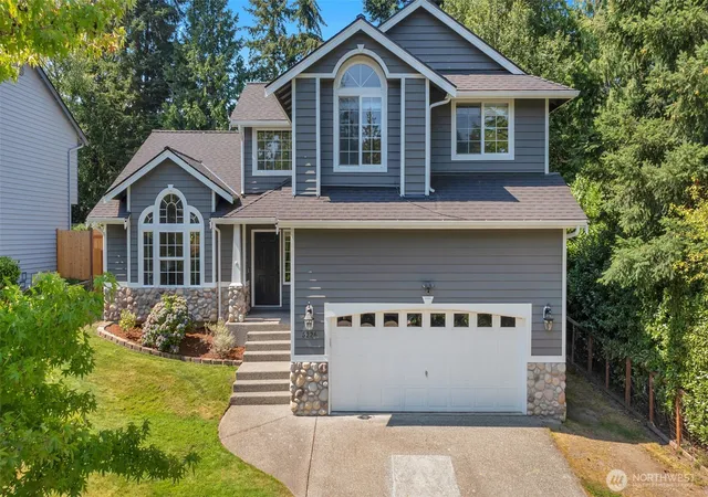 Photo 2 of Single family home for sale at 5226 Narbeck Ave, Everett, WA 98203 | MLS# NWM2583578 | Listing updated on 2026-10-01