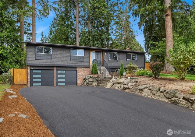 Photo 2 of Single family home for sale at 212 143rd Street Se, Lynnwood, WA 98208 | MLS# NWM2583587 | Listing updated on 2026-10-01