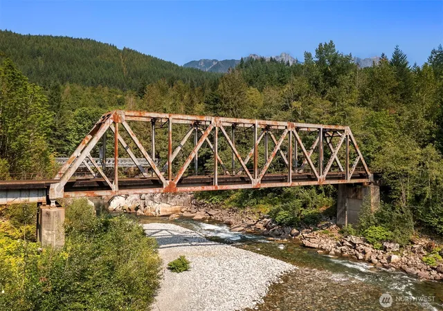 Photo 3 of Single family home for sale at 51833 217th Place Se, Gold Bar, WA 98251 | MLS# NWM2583588 | Listing updated on 2026-09-29