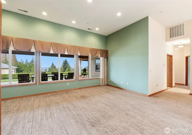 Photo 4 of Single family home for sale at 142 Nugget Dr, Centralia, WA 98531 | MLS# NWM2583611 | Listing updated on 2026-09-18