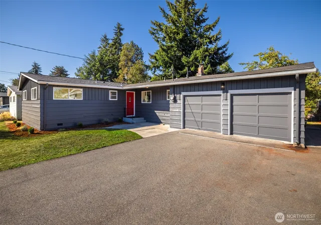 Photo 2 of Single family home for sale at 30025 14th Avenue S, Federal Way, WA 98003 | MLS# NWM2583615 | Listing updated on 2026-09-26