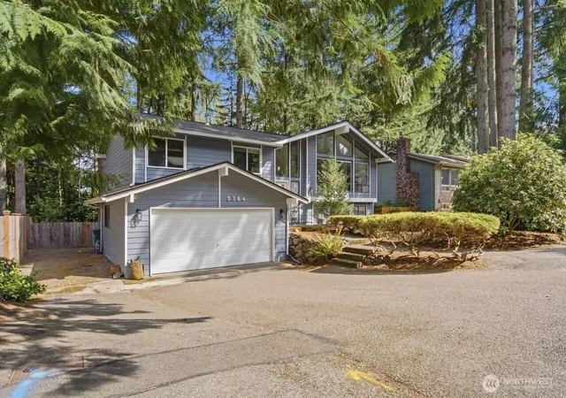 Photo 2 of Single family home for sale at 5364 Pineridge Dr Ne, Bremerton, WA 98311 | MLS# NWM2583639 | Listing updated on 2026-09-25
