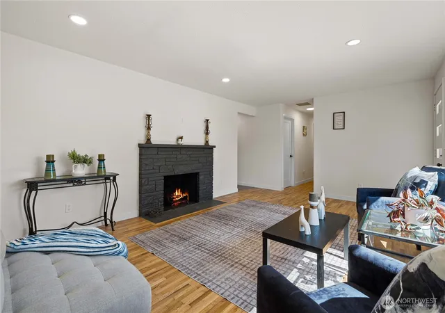 Photo 3 of Single family home for sale at 1609 121st Street S, Tacoma, WA 98444 | MLS# NWM2583655 | Listing updated on 2026-09-28
