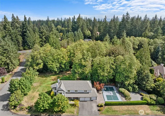 Photo 3 of Single family home for sale at 7732 234th Place Ne, Redmond, WA 98053 | MLS# NWM2583665 | Listing updated on 2026-09-29