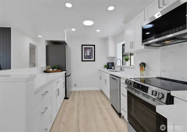 Photo 3 of Single family home for sale at 3029 N Baltimore, Tacoma, WA 98407 | MLS# NWM2583685 | Listing updated on 2026-09-24