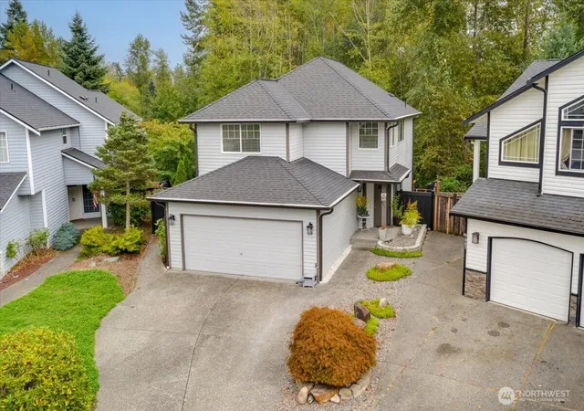 Photo 1 of Single family home for sale at 911 123rd Avenue Ne, Lake Stevens, WA 98258 | MLS# NWM2583686 | Listing updated on 2026-09-25