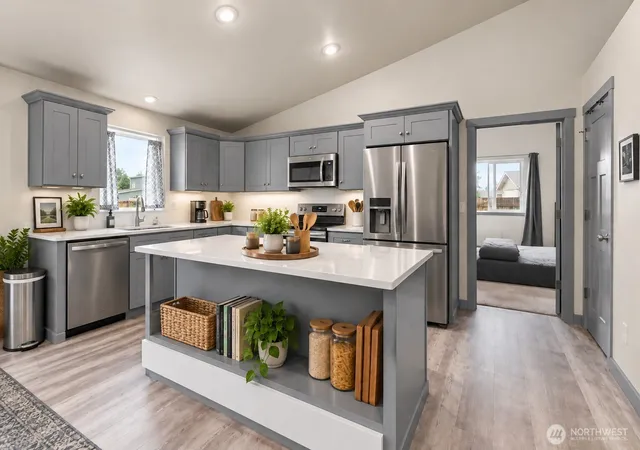 Photo 2 of Single family home for sale at 20031 Sunrose Ln Sw, Centralia, WA 98531 | MLS# NWM2583694 | Listing updated on 2026-09-19