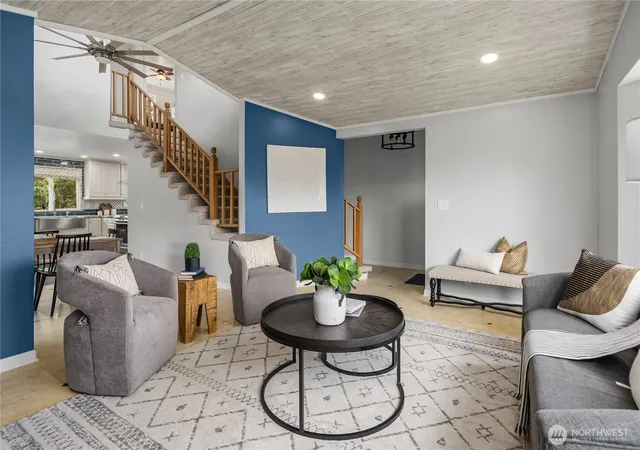 Photo 3 of Sale Pending at 2401 T St NW, Auburn, WA 98001 | MLS# NWM2583696 | Listing updated on 2026-09-25
