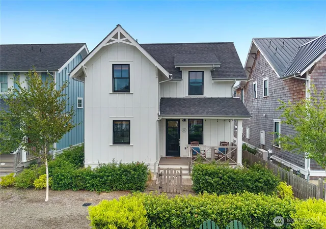 Photo 1 of Single family home for sale at 17 Creekview Ln, Pacific Beach, WA 98571 | MLS# NWM2583711 | Listing updated on 2026-09-21