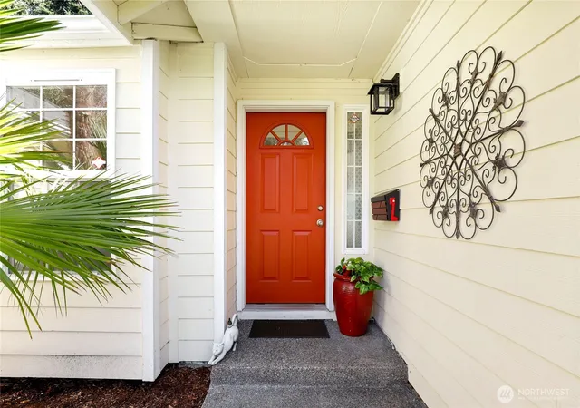 Photo 3 of Single family home for sale at 2329 Woodfield Loop Se, Olympia, WA 98501 | MLS# NWM2583712 | Listing updated on 2026-10-14