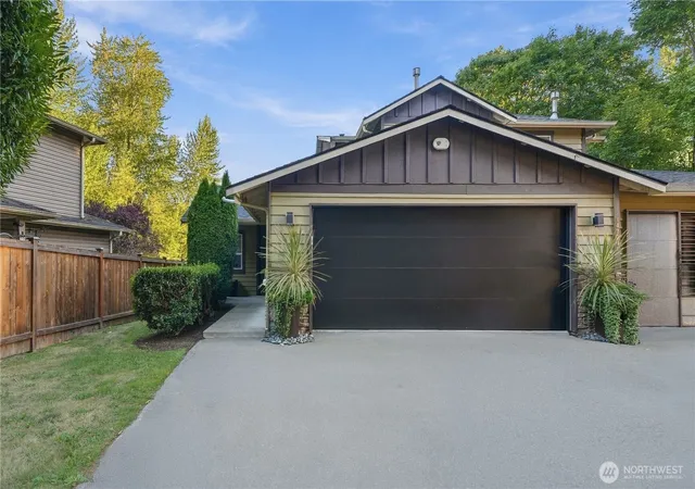 Photo 1 of Sale Pending at 14729 Meadow Rd #A, Lynnwood, WA 98087 | MLS# NWM2583718 | Listing updated on 2026-10-02
