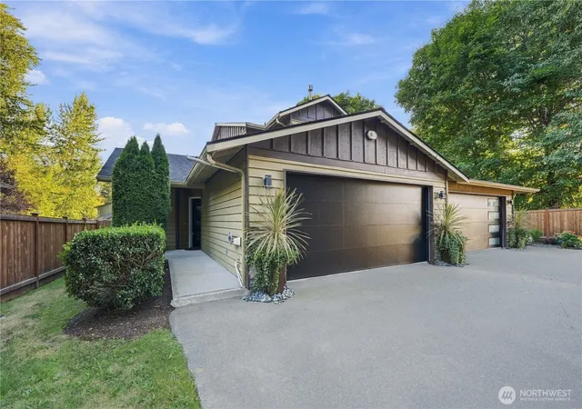 Photo 2 of Sale Pending at 14729 Meadow Rd #A, Lynnwood, WA 98087 | MLS# NWM2583718 | Listing updated on 2026-10-02