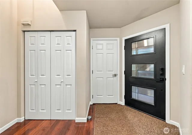 Photo 4 of Sale Pending at 14729 Meadow Rd #A, Lynnwood, WA 98087 | MLS# NWM2583718 | Listing updated on 2026-10-02