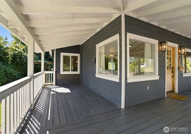 Photo 3 of Single family home for sale at 9624 Lowell Snohomish River Rd, Snohomish, WA 98296 | MLS# NWM2583719 | Listing updated on 2026-10-02