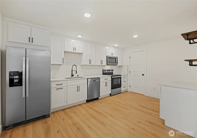 Photo 4 of Single family home for sale at 1822 S 92nd Street, Tacoma, WA 98444 | MLS# NWM2583729 | Listing updated on 2026-09-21