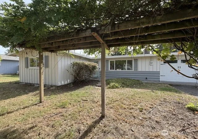Photo 2 of Single family home for sale at 712 141st Street E, Tacoma, WA 98445 | MLS# NWM2583744 | Listing updated on 2026-10-02