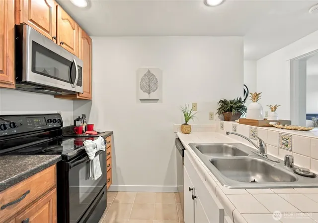 Photo 3 of Condo for sale at 2152 N 112th Street #409, Seattle, WA 98133 | MLS# NWM2583748 | Listing updated on 2026-09-30