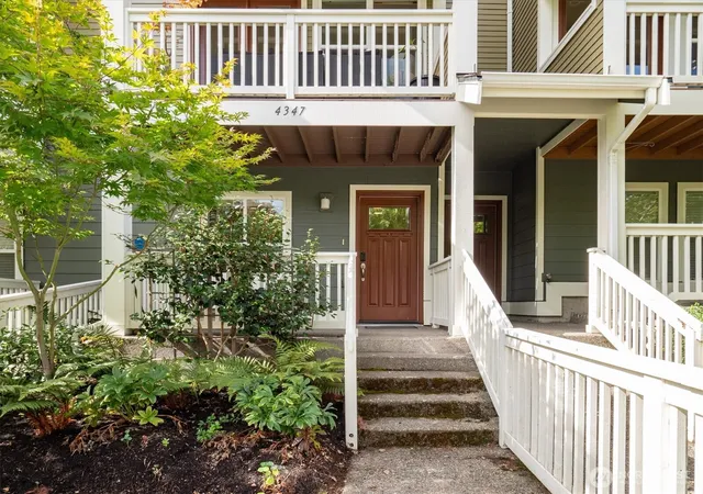 Photo 2 of Townhouse for sale at 4347 Jill Pl S, Seattle, WA 98108 | MLS# NWM2583751 | Listing updated on 2026-09-24