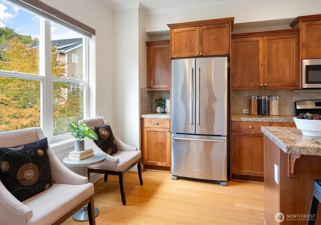 Photo 4 of Townhouse for sale at 4347 Jill Pl S, Seattle, WA 98108 | MLS# NWM2583751 | Listing updated on 2026-09-24
