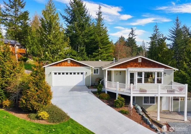 Single family home for sale at 446 Modoc Pl, La Conner, WA 98257 | MLS# NWM2583765